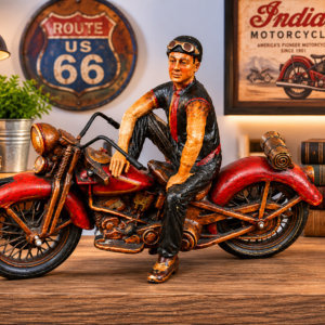 Grande statuette Motocycliste sur moto américaine vintage en résine – 48 cm